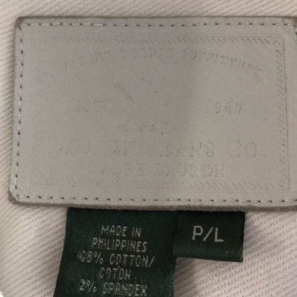 Traditional Denim White jacket by Magda Henao - Picture 5 of 6